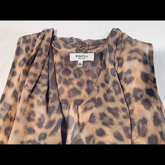 Aritzia Babaton silk sleeveless top XXS - Picture 3 of 4